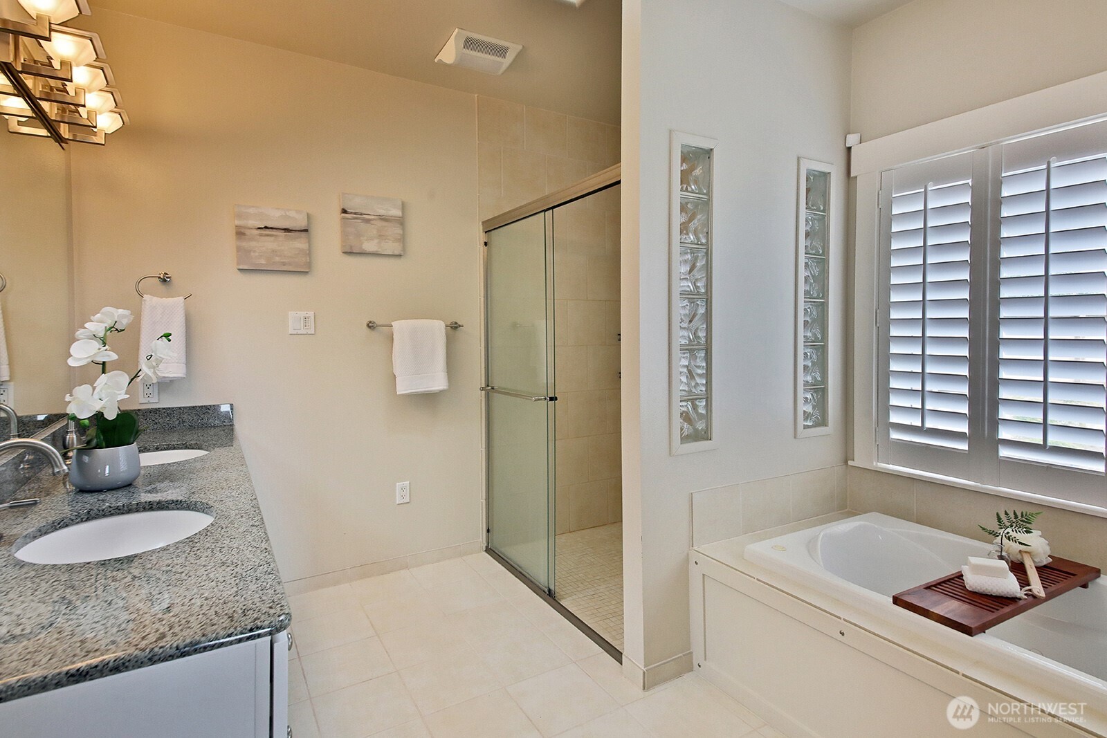 8065 South George Drive Clinton, WA 98236 - Photo 14 of 40