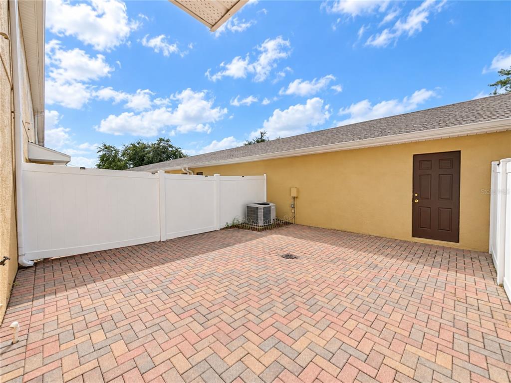 11838 Deer Path Way Orlando, FL 32832 - Photo 12 of 27 Gallery Image 12