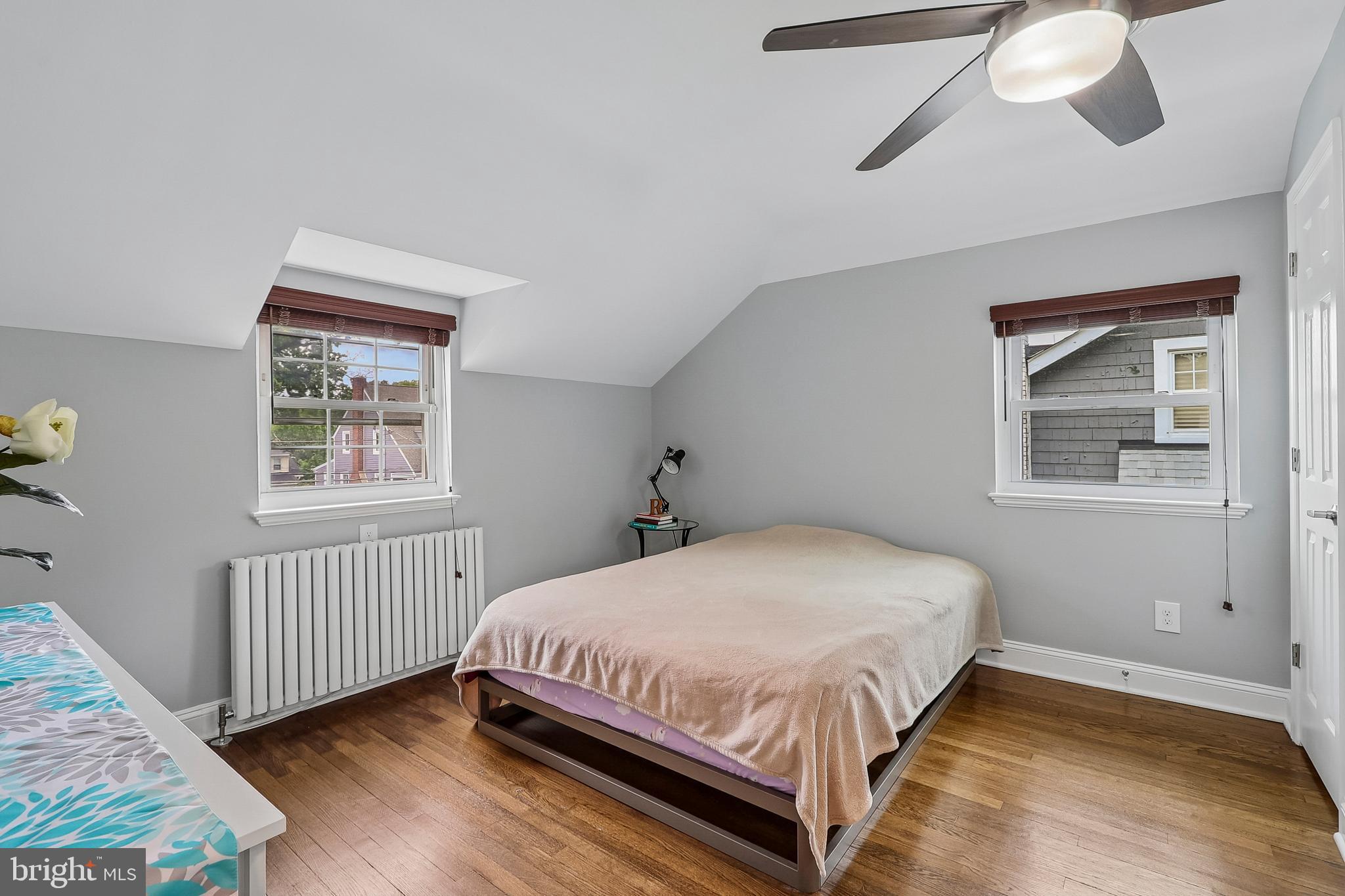 820 Philadelphia Avenue Silver Spring, MD 20910 - Photo 30 of 55 Bedroom