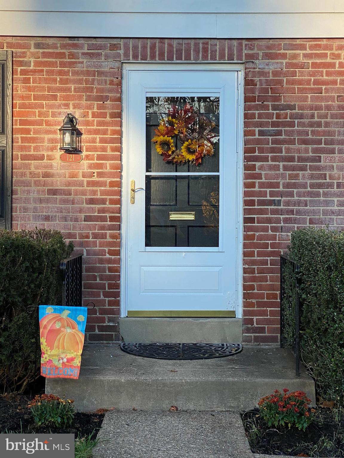 121 Heatherwood Road Havertown, PA 19083 - Photo 2 of 39 Front Exterior