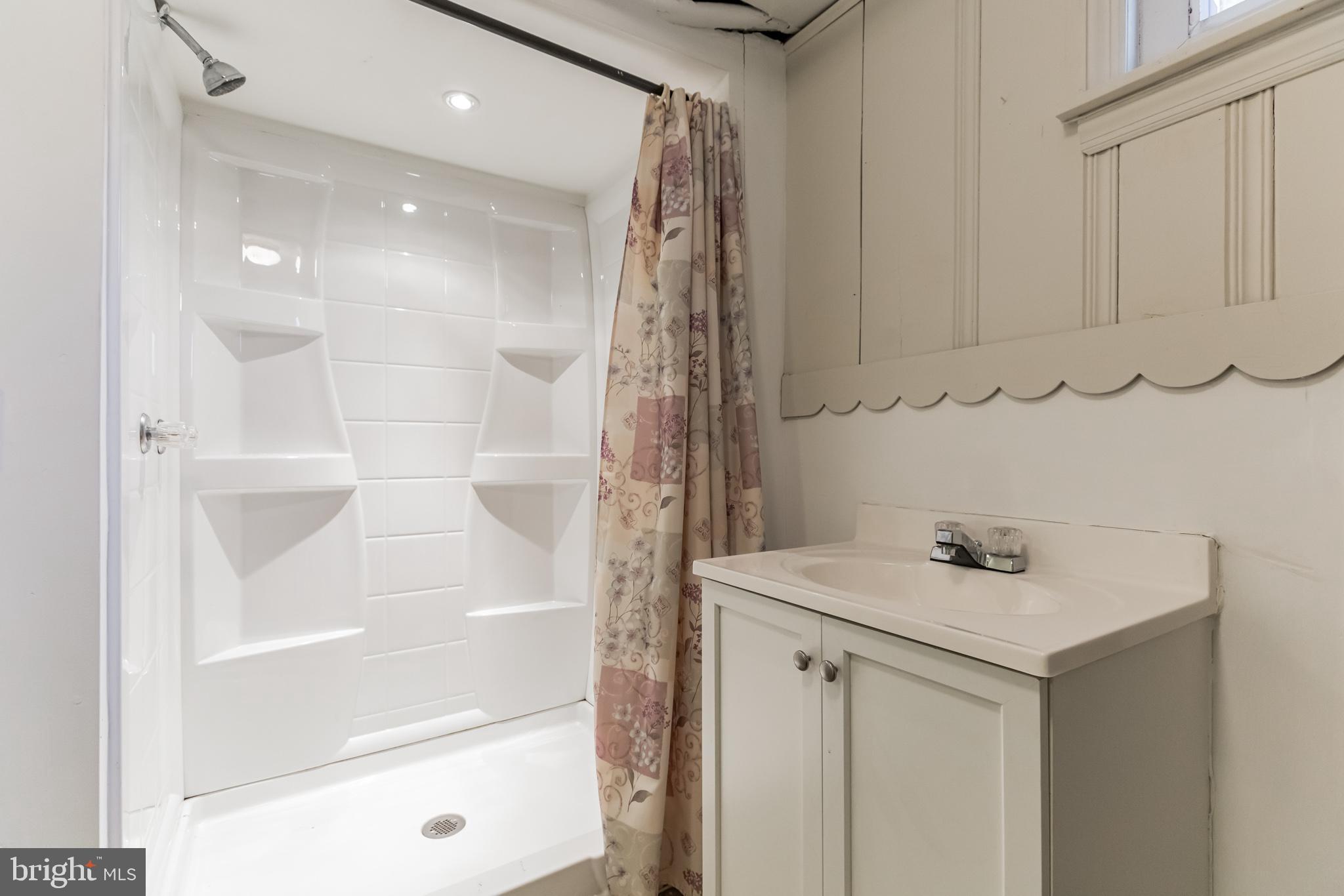 121 Heatherwood Road Havertown, PA 19083 - Photo 37 of 39 Lower Level Bathroom