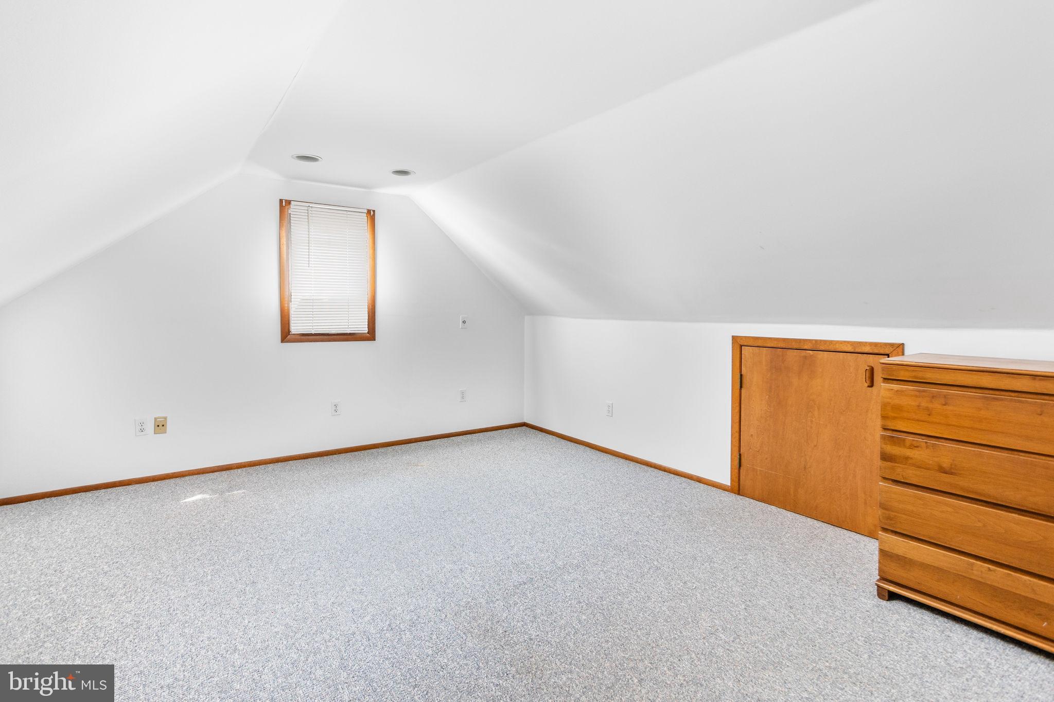 9 Maguire Road Hamilton, NJ 08690 - Photo 20 of 34 Central Air & Recessed Lighting