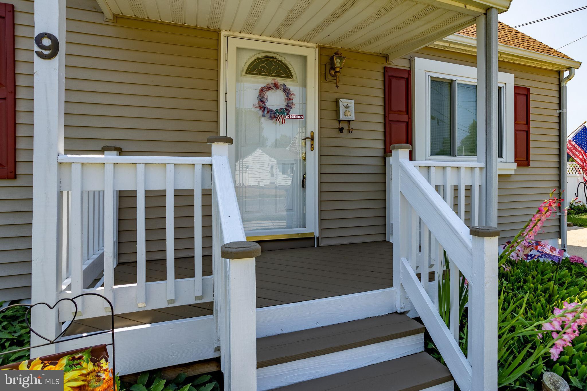 9 Maguire Road Hamilton, NJ 08690 - Photo 3 of 34 Front porch