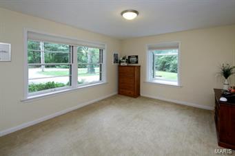 101 Graybridge Road Ladue, MO 63124 - Photo 17 of 23 Gallery Image 17