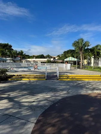 $1,950 | 1530 Northeast 191st Street, Unit 241, Miami, FL 33179