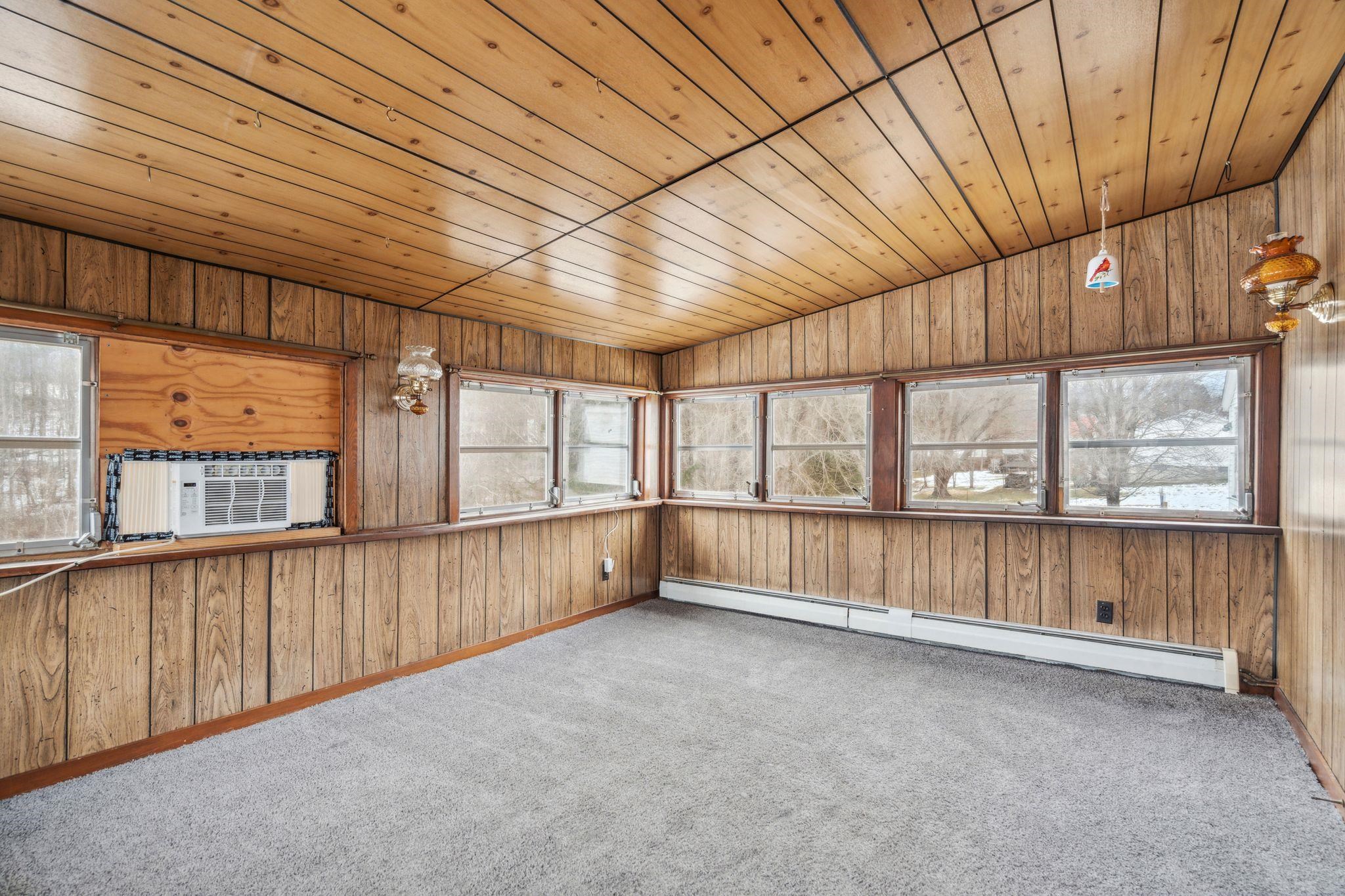 6 Loudon Road Pittsfield, NH 03263 - Photo 11 of 35