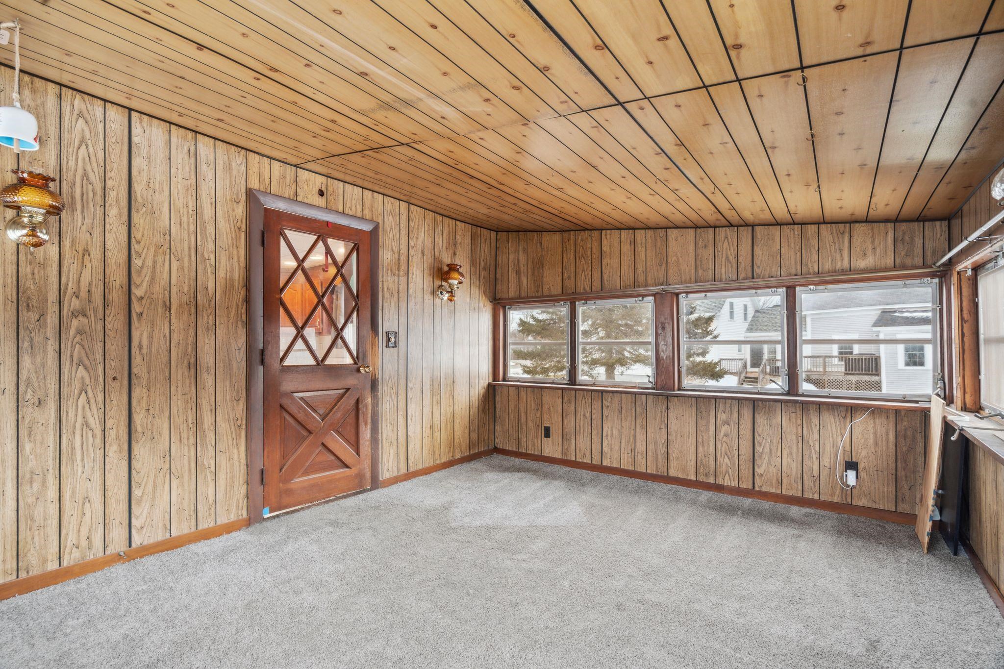 6 Loudon Road Pittsfield, NH 03263 - Photo 15 of 35