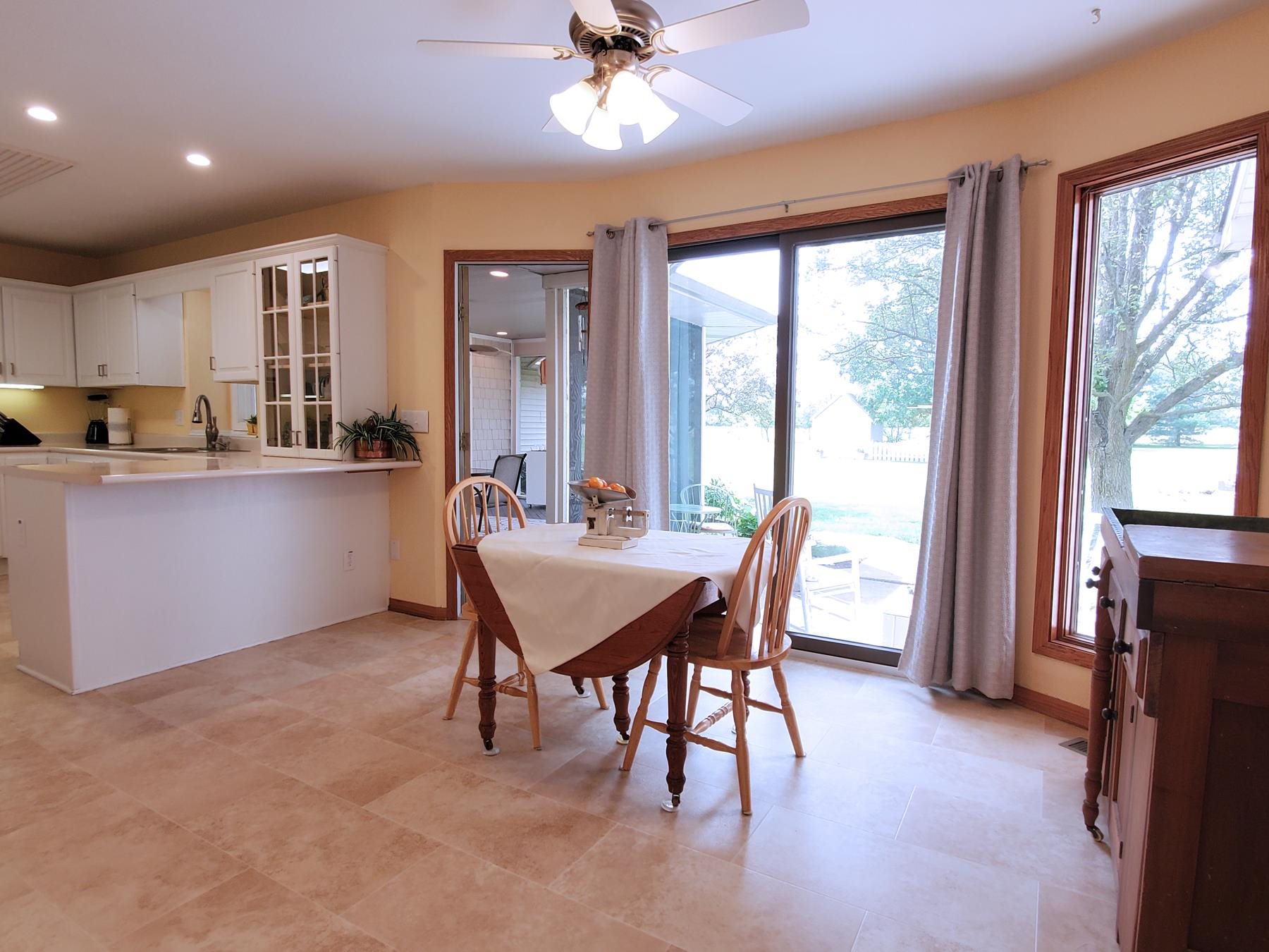 11306 Grabill Road Leo, IN 46765 - Photo 11 of 36