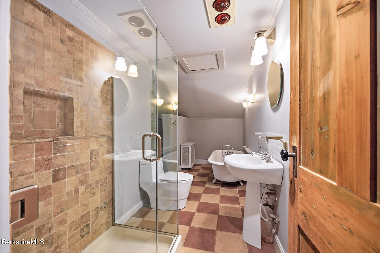 200 East Stahl Road Sheffield, MA 01222 - Photo 31 of 49 Full bath