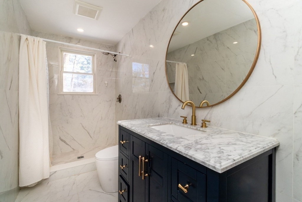 15 Hillsdale Road Randolph, MA 02368 - Photo 13 of 16