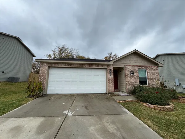$1,700 | 14132 Harlequin Drive, Willis, TX 77318