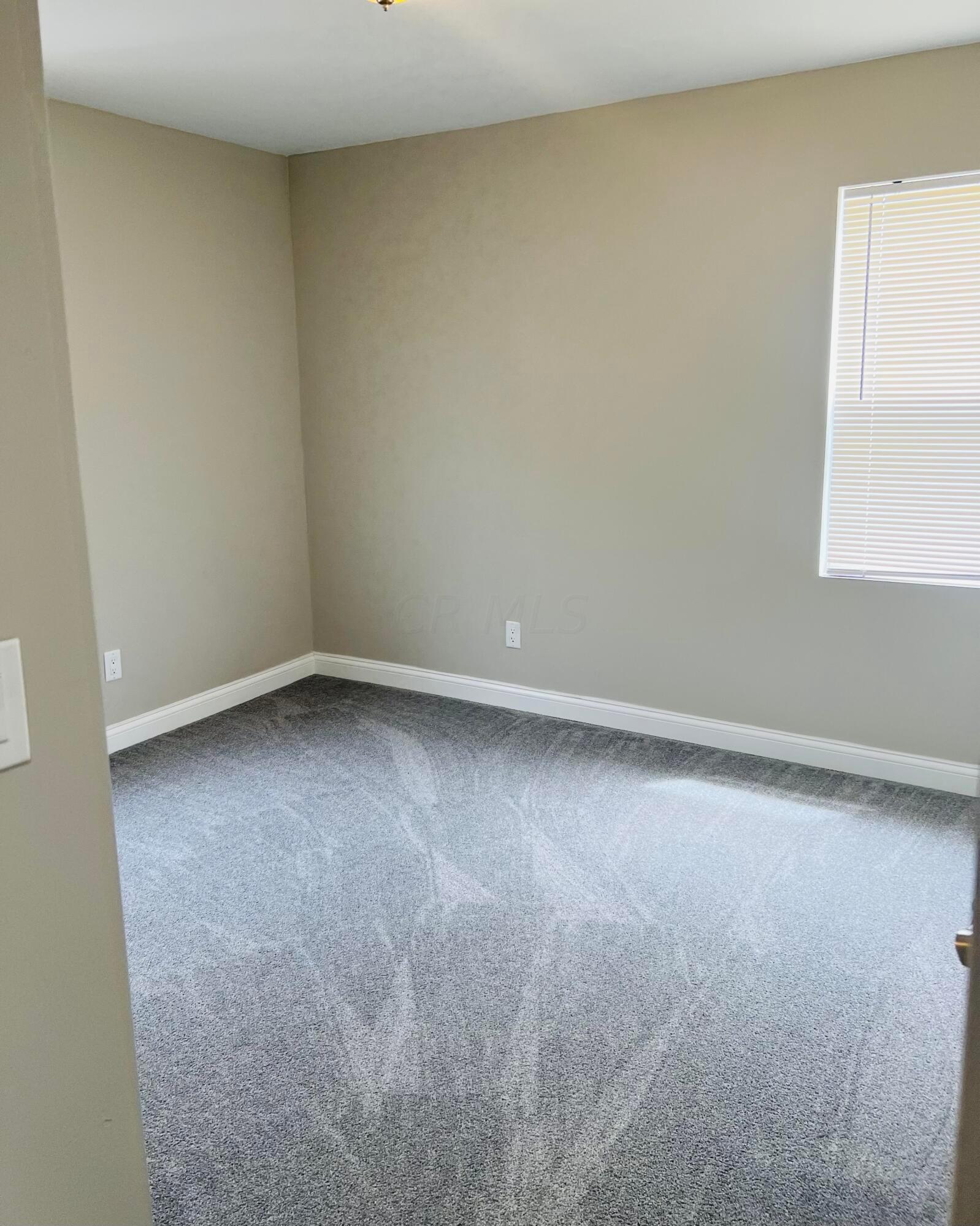 2525 Ridge Avenue Columbus, OH 43204 - Photo 29 of 40 C2D47D3E-10BE-4A6A-BF68-BDF16CF553B7