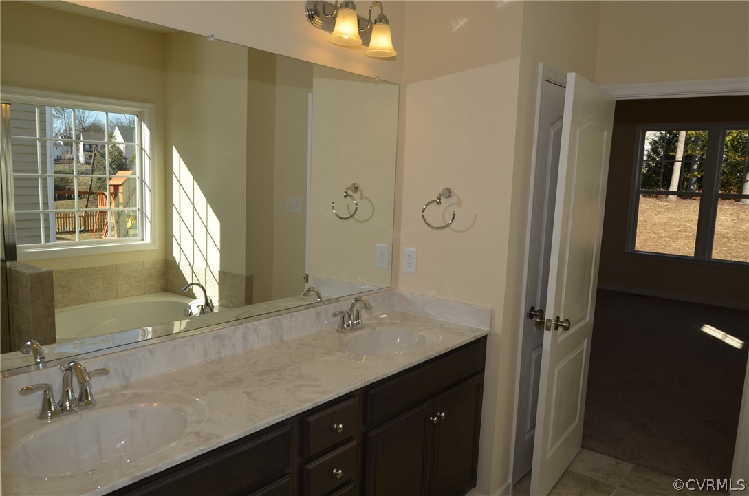 8607 Beyer Road Chesterfield, VA 23832 - Photo 21 of 28 Owners Bath - Photo is from the builders library a