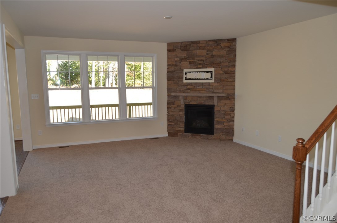 8607 Beyer Road Chesterfield, VA 23832 - Photo 10 of 28 Family Room - Photo is from the builders library a