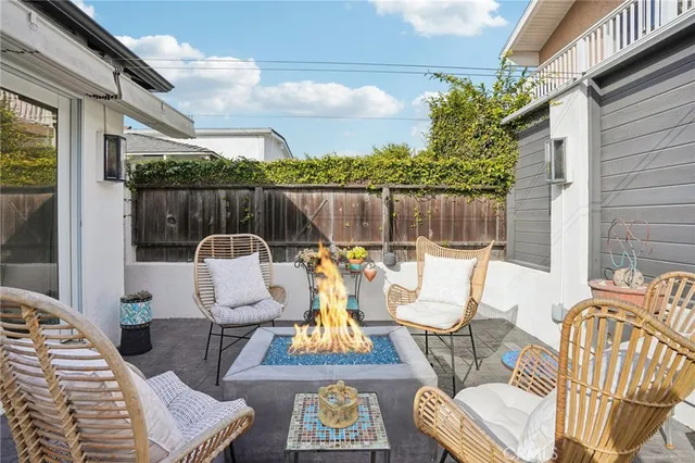 $1,250,000 | 1728 Goodman Avenue, Redondo Beach, CA 90278