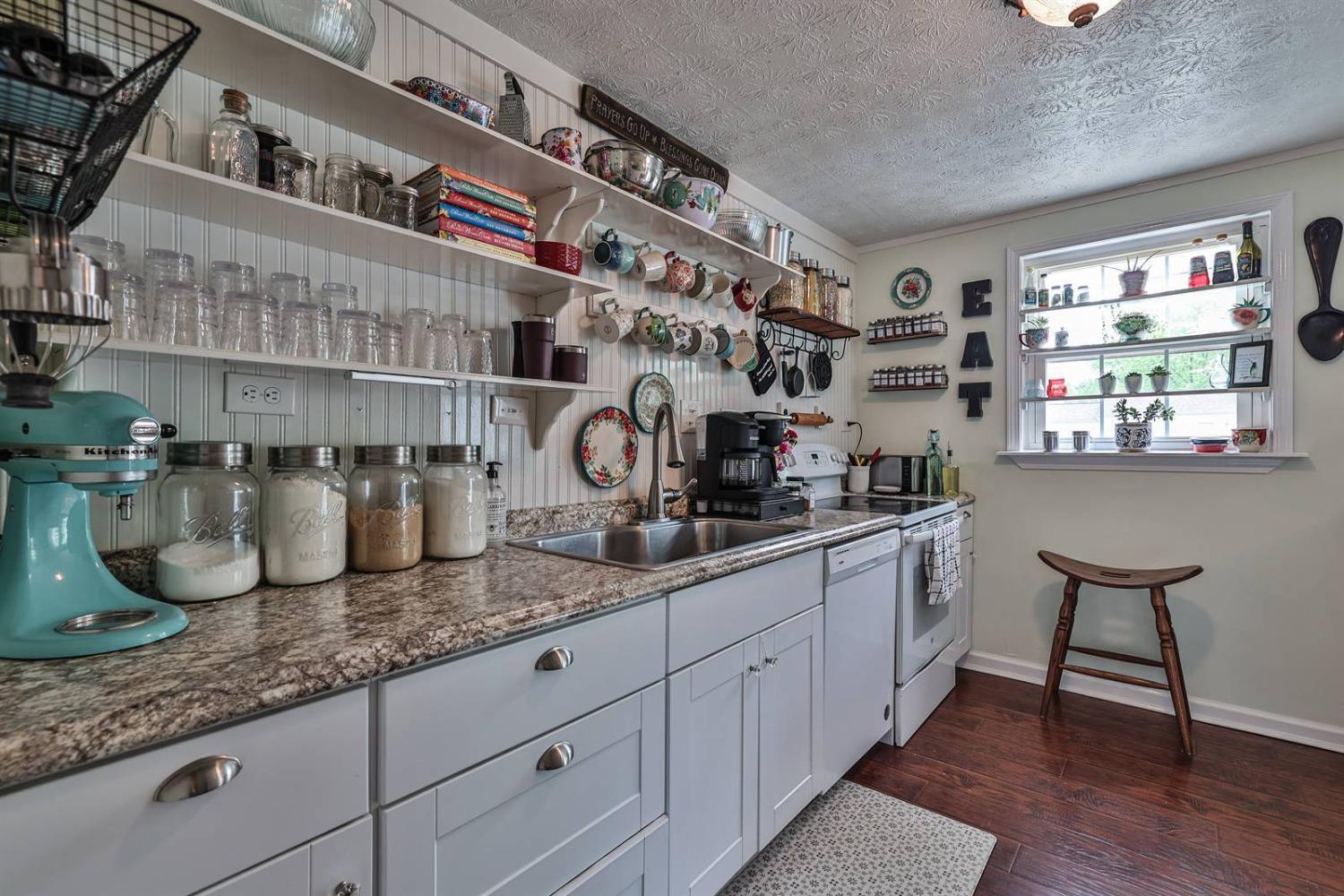 5738 Buckwheat Road Milford, OH 45150 - Photo 11 of 27 Gallery Image 11