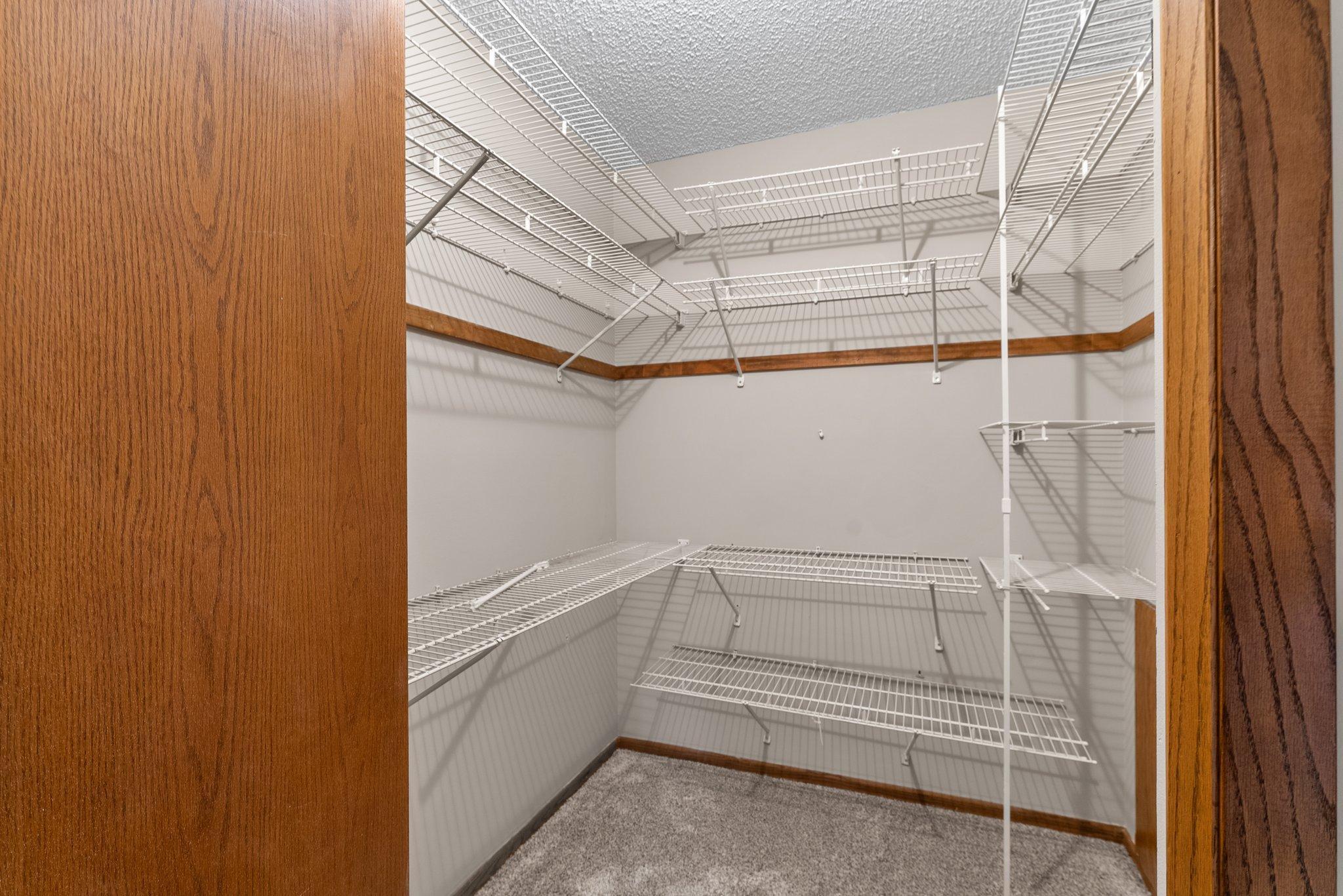 2B Oak Road, Unit D Circle Pines, MN 55014 - Photo 17 of 26 Gallery Image 17