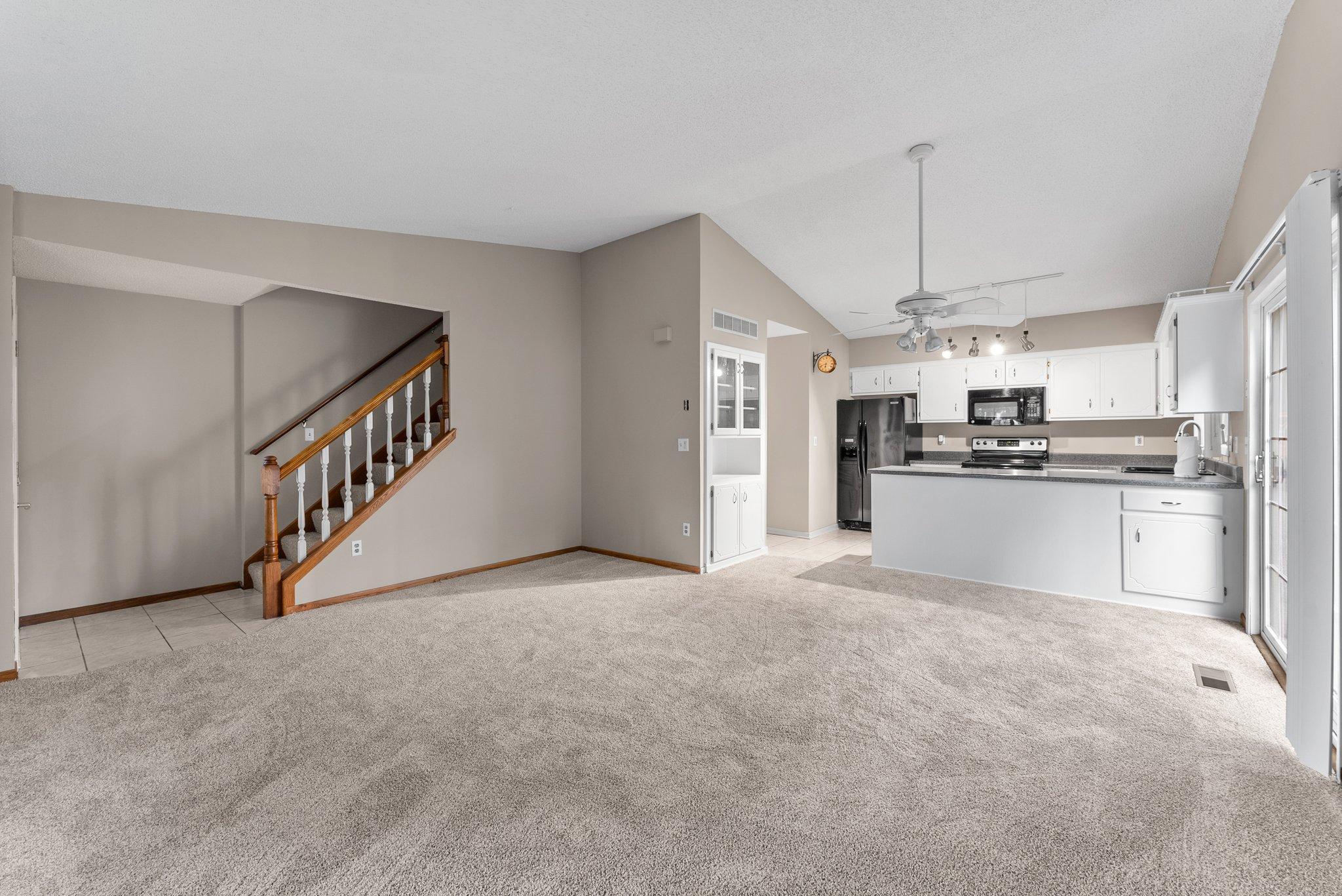 2B Oak Road, Unit D Circle Pines, MN 55014 - Photo 7 of 26 Gallery Image 7