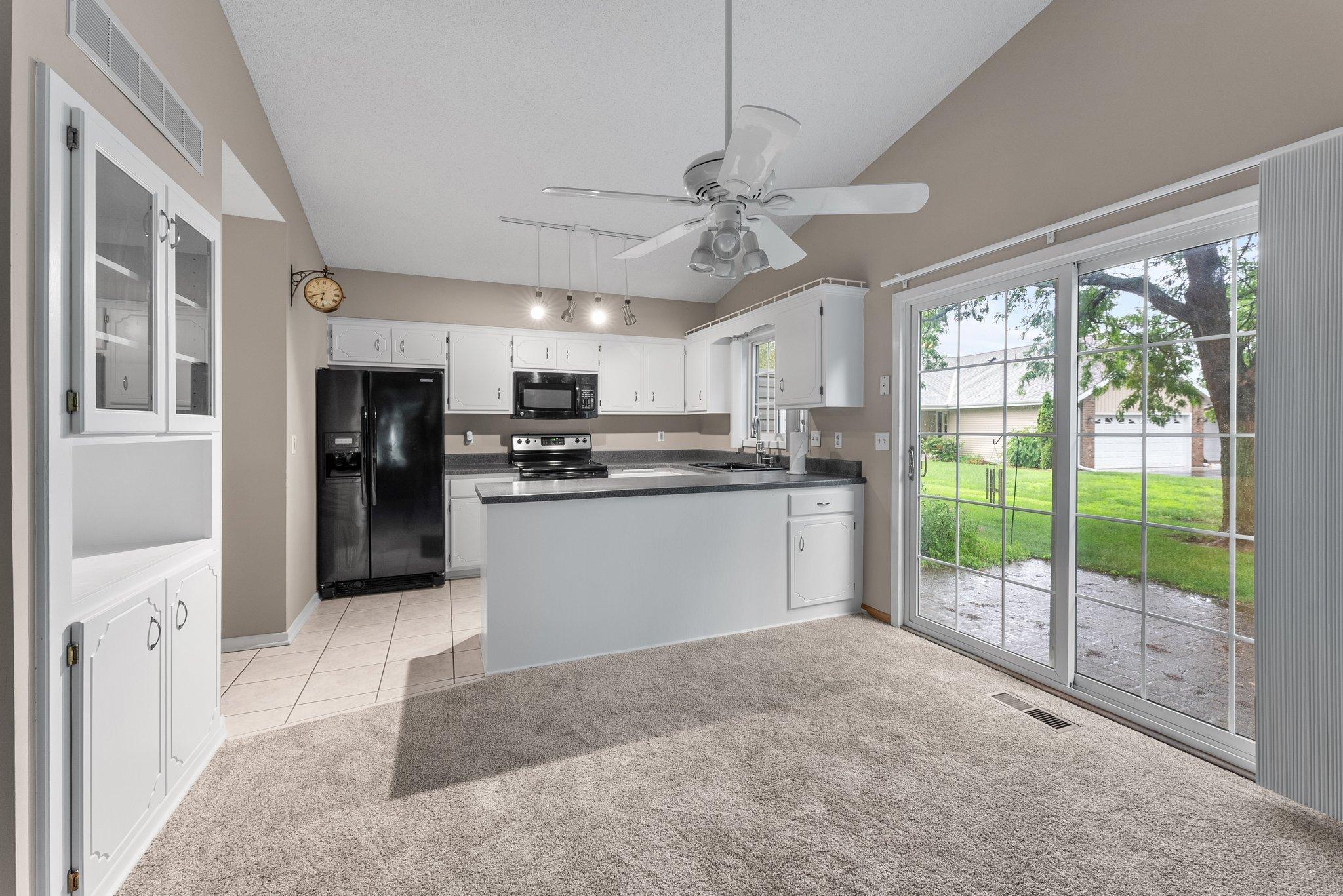 2B Oak Road, Unit D Circle Pines, MN 55014 - Photo 9 of 26 Gallery Image 9