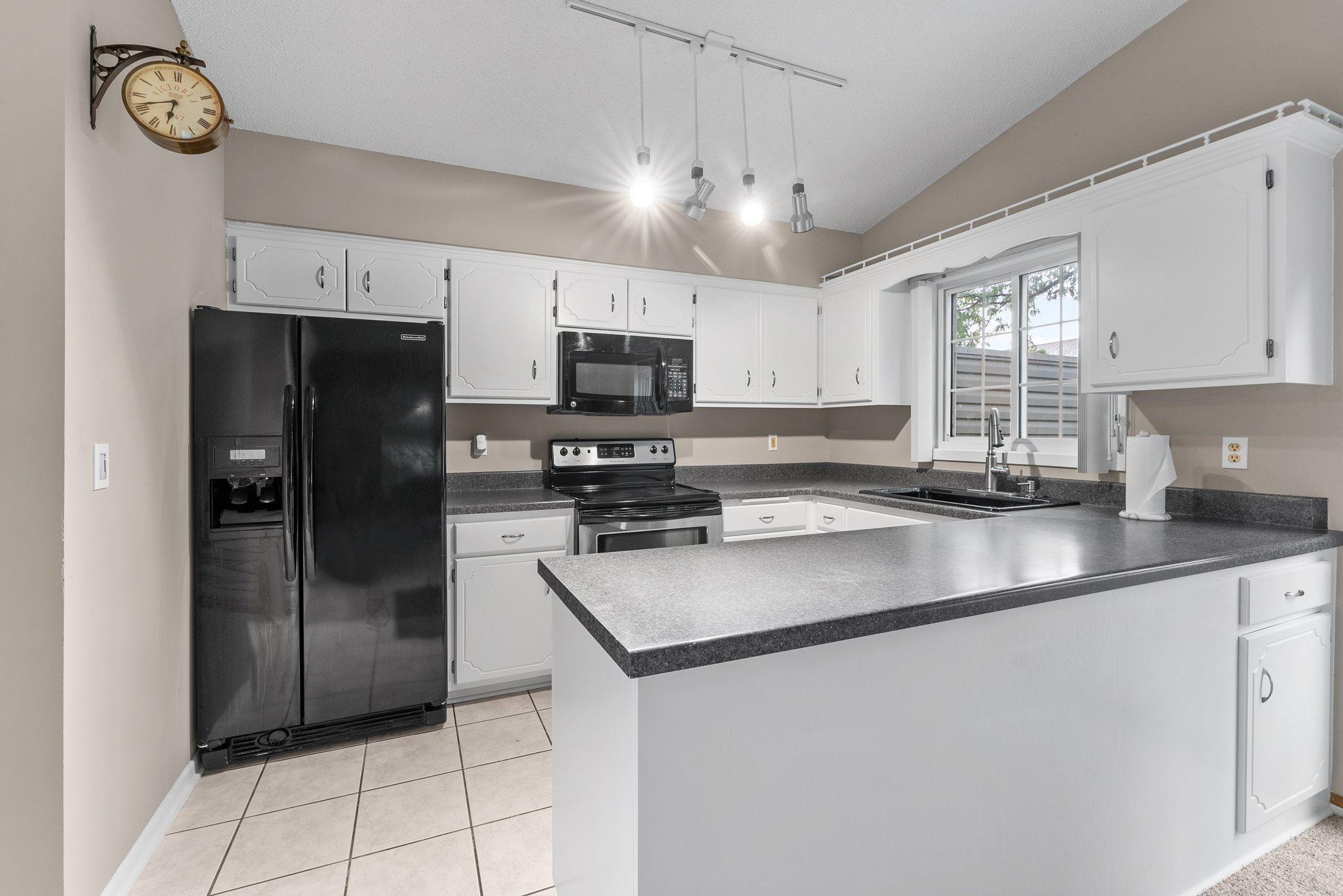 2B Oak Road, Unit D Circle Pines, MN 55014 - Photo 10 of 26 Gallery Image 10