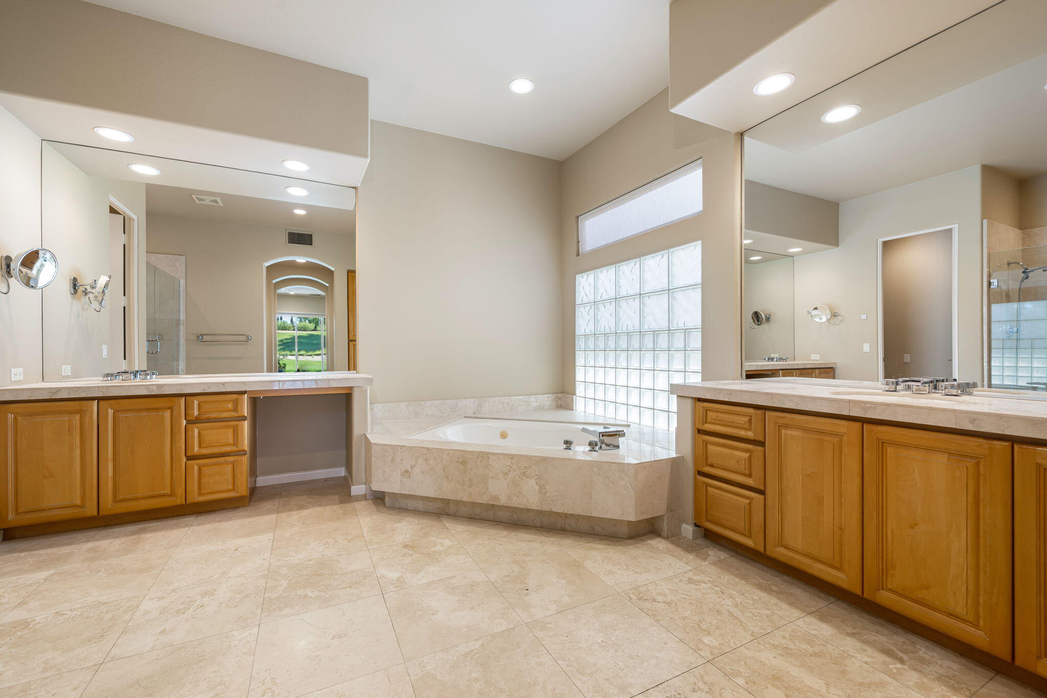 505 Indian Ridge Drive Palm Desert, CA 92211 - Photo 35 of 62 35-web-or-mls-JDRisge_OPMG_0526_041