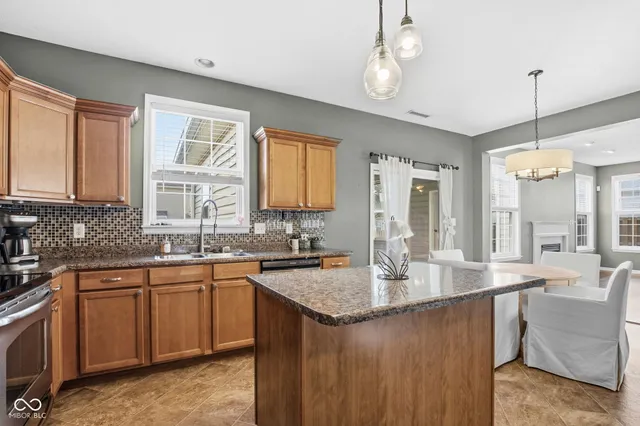 $359,000 | 4229 Amesbury Place, Westfield, IN 46062