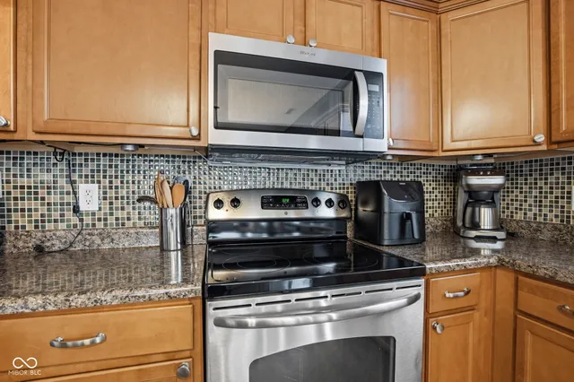 $359,000 | 4229 Amesbury Place, Westfield, IN 46062