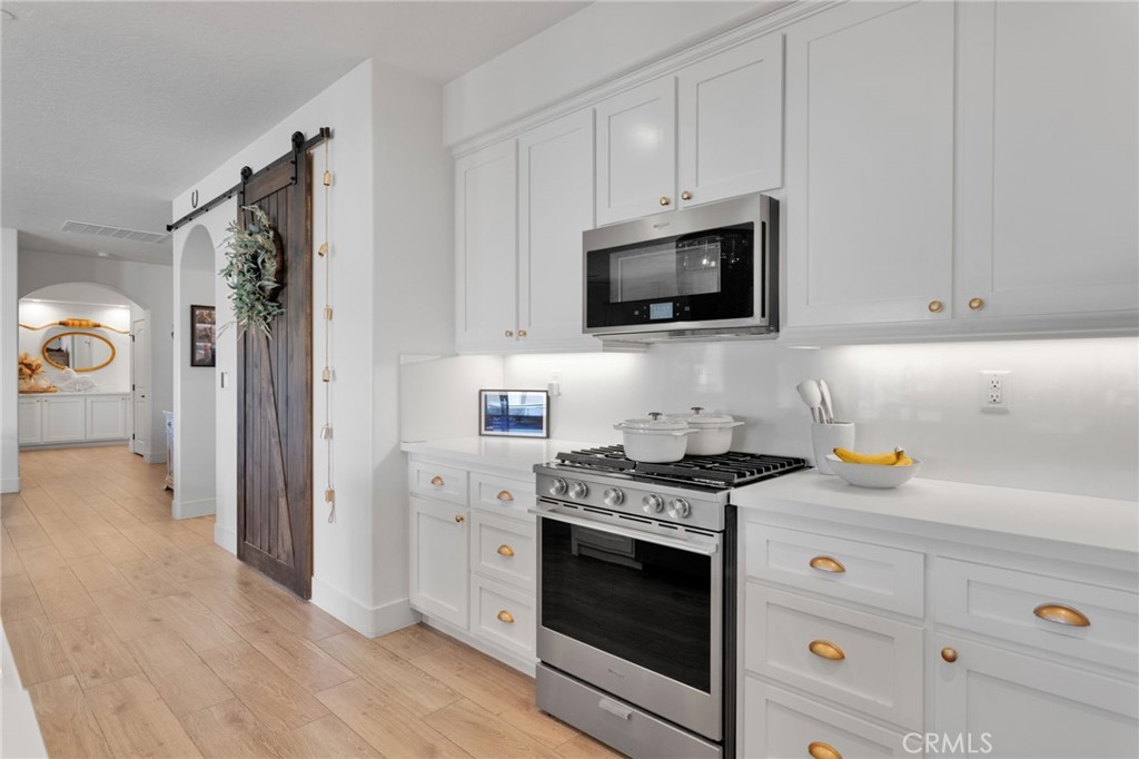 8357 Macron Street Oak Hills, CA 92344 - Photo 16 of 71