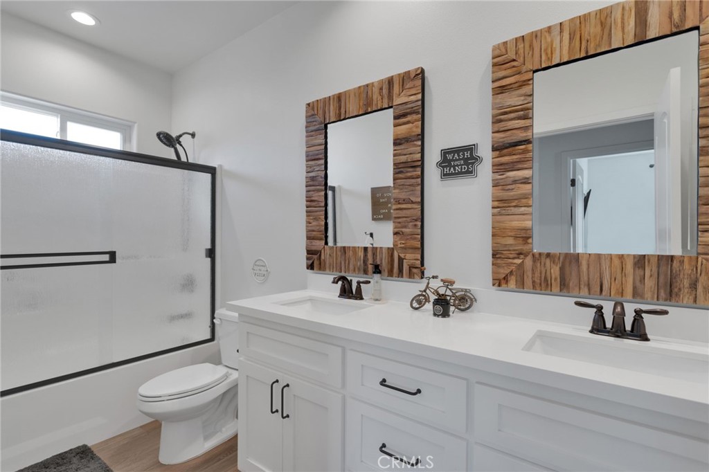 8357 Macron Street Oak Hills, CA 92344 - Photo 39 of 71