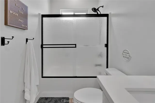 $929,000 | 8357 Macron Street, Oak Hills, CA 92344