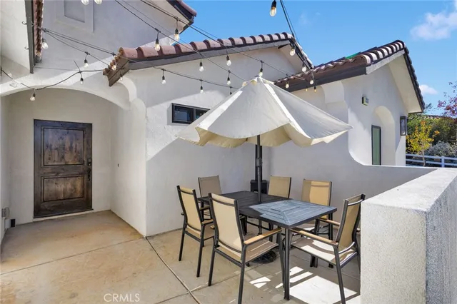 $929,000 | 8357 Macron Street, Oak Hills, CA 92344