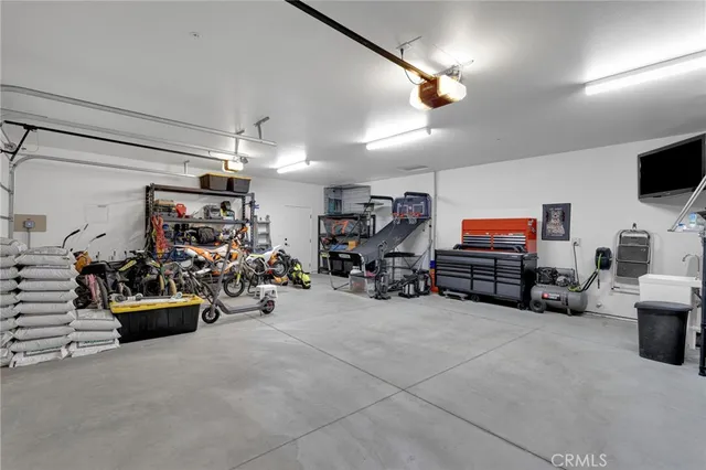 $929,000 | 8357 Macron Street, Oak Hills, CA 92344