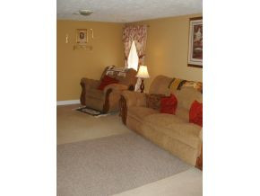 3319 Forest View Road Kingsport, TN 37660 - Photo 13 of 22 Living Room View 3