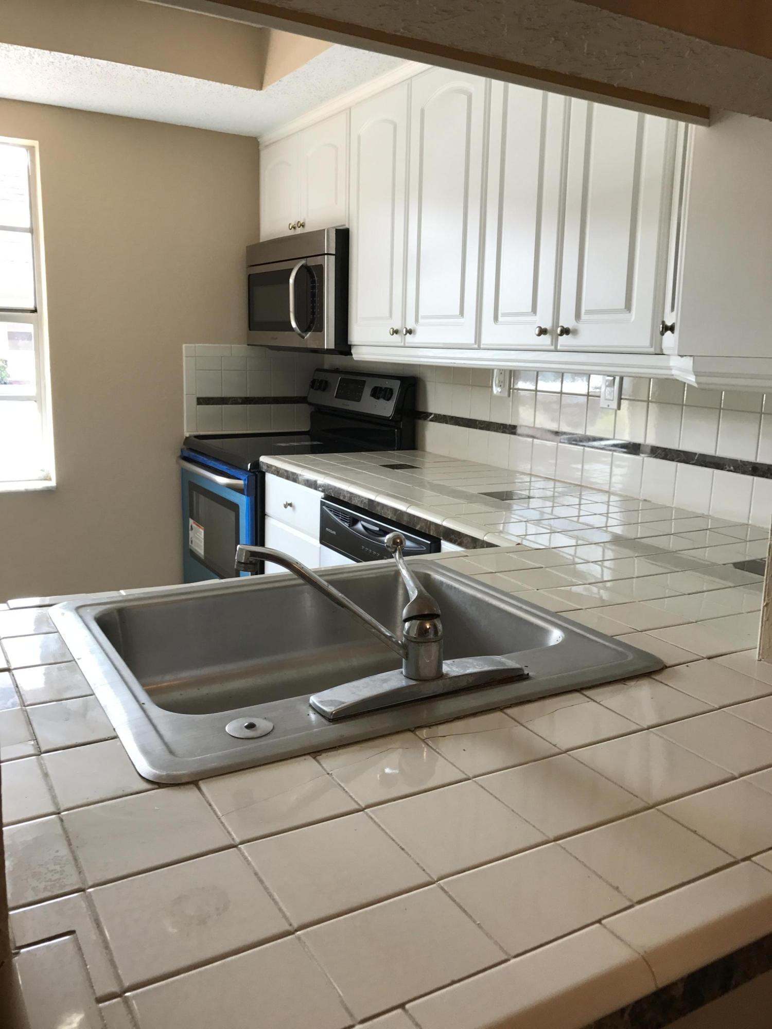 9354 Southwest 3rd Street, Unit 604 Boca Raton, FL 33428 - Photo 5 of 12 IMG_3585