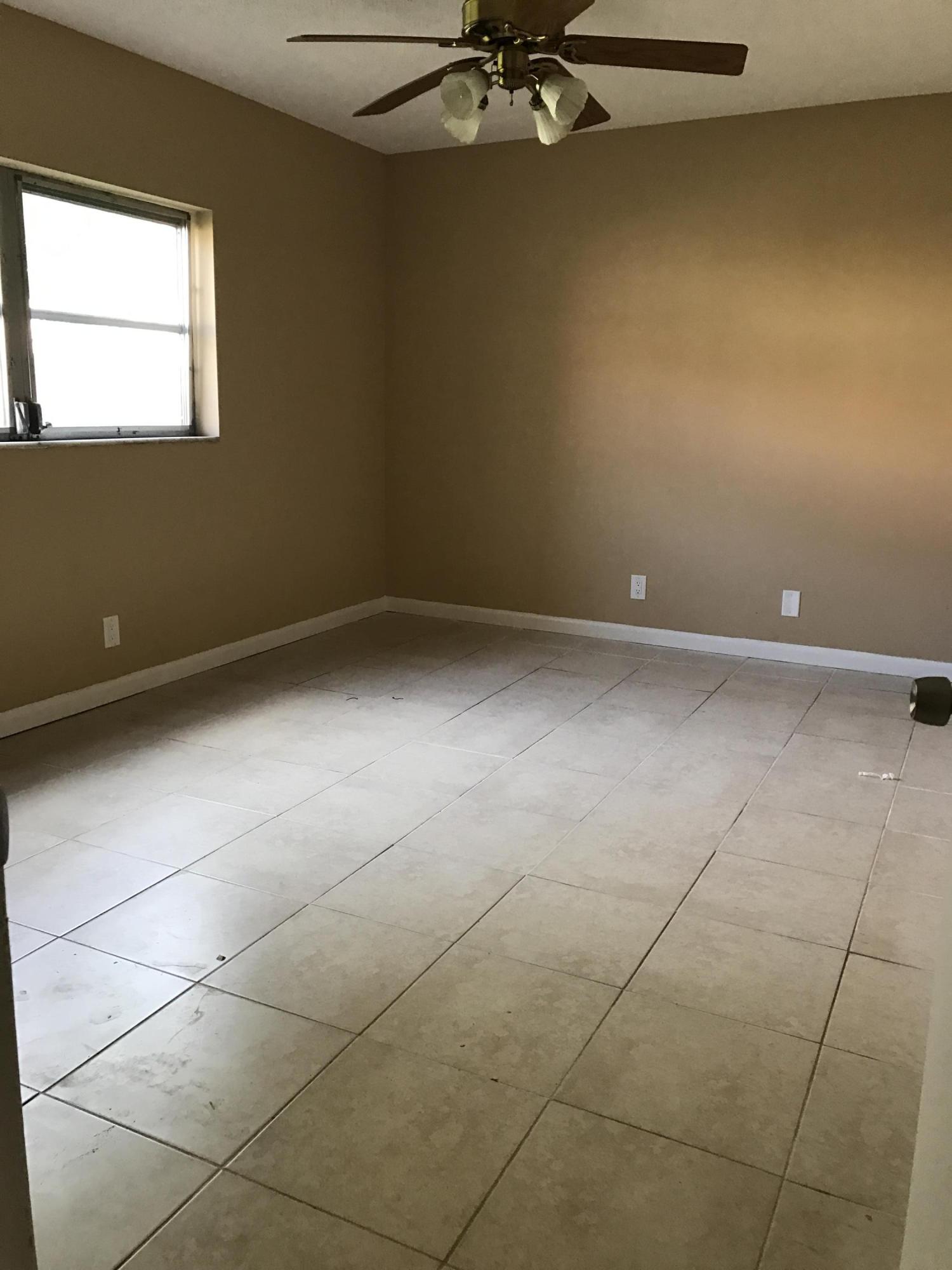 9354 Southwest 3rd Street, Unit 604 Boca Raton, FL 33428 - Photo 9 of 12 Master bedroom