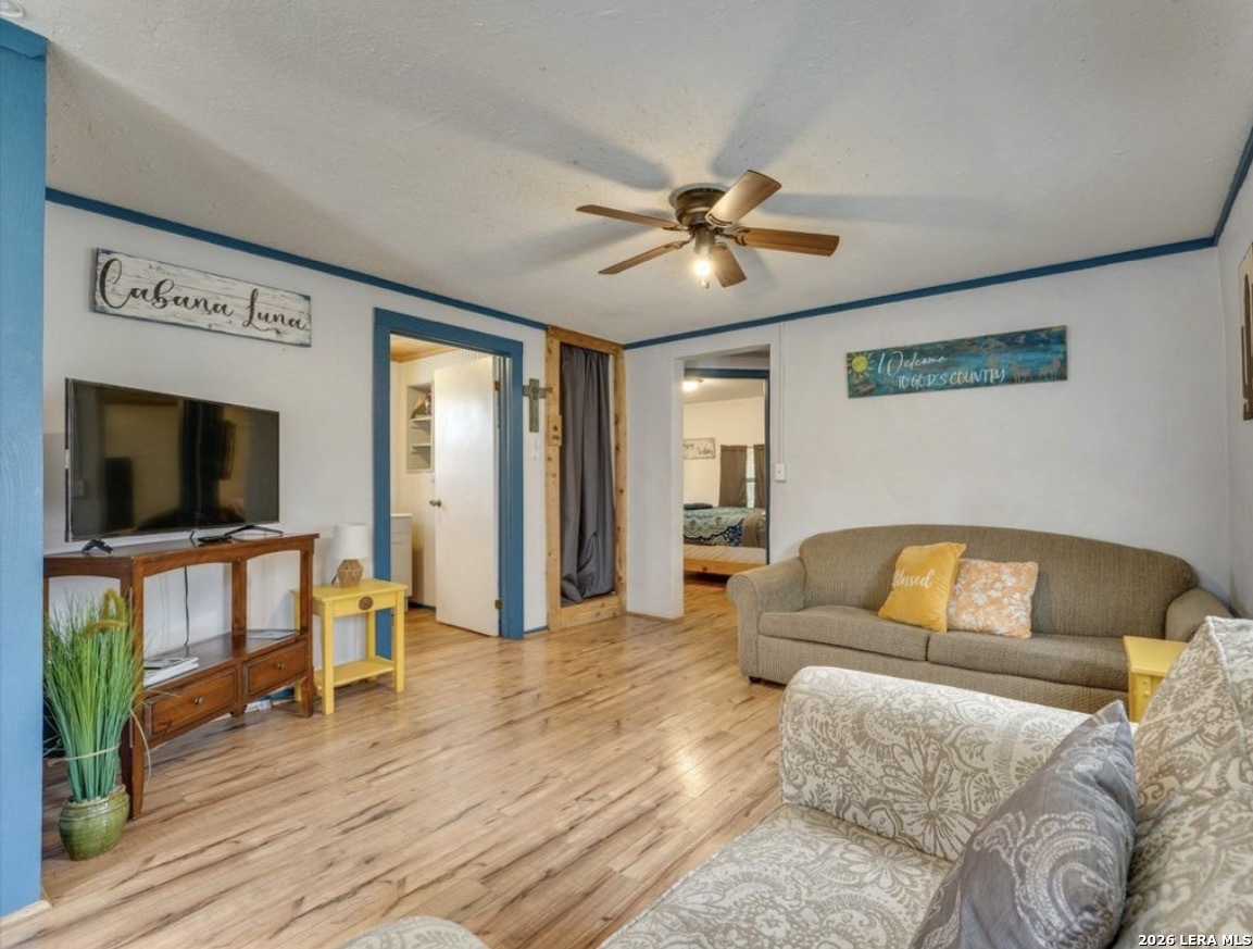 28149 Highway 83 Concan, TX 78838 - Photo 4 of 14