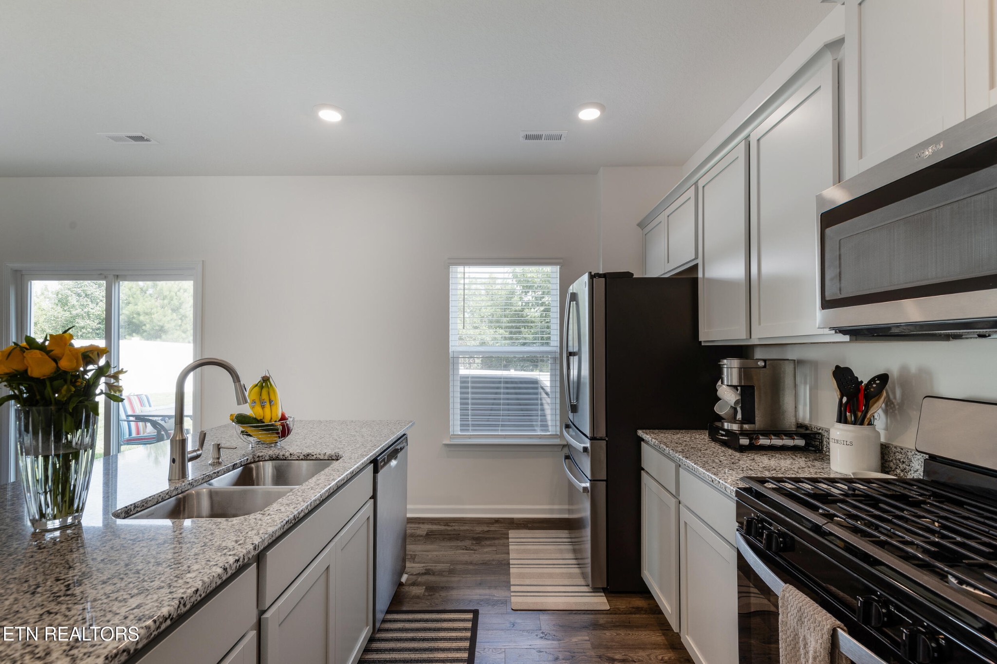 127 Smt Rdg Lane Oak Ridge, TN 37830 - Photo 17 of 31 Gallery Image 17