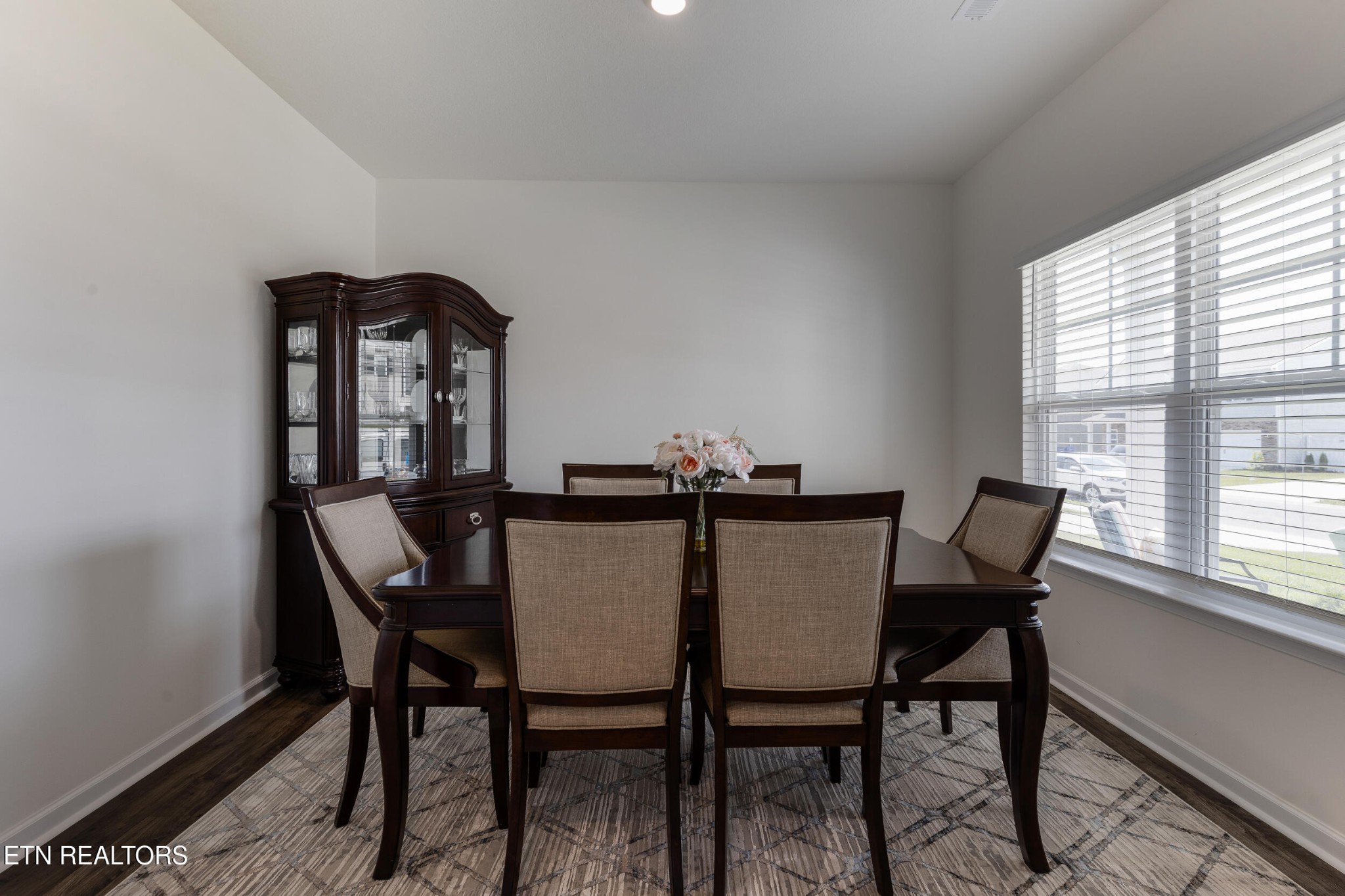 127 Smt Rdg Lane Oak Ridge, TN 37830 - Photo 18 of 31 Gallery Image 18