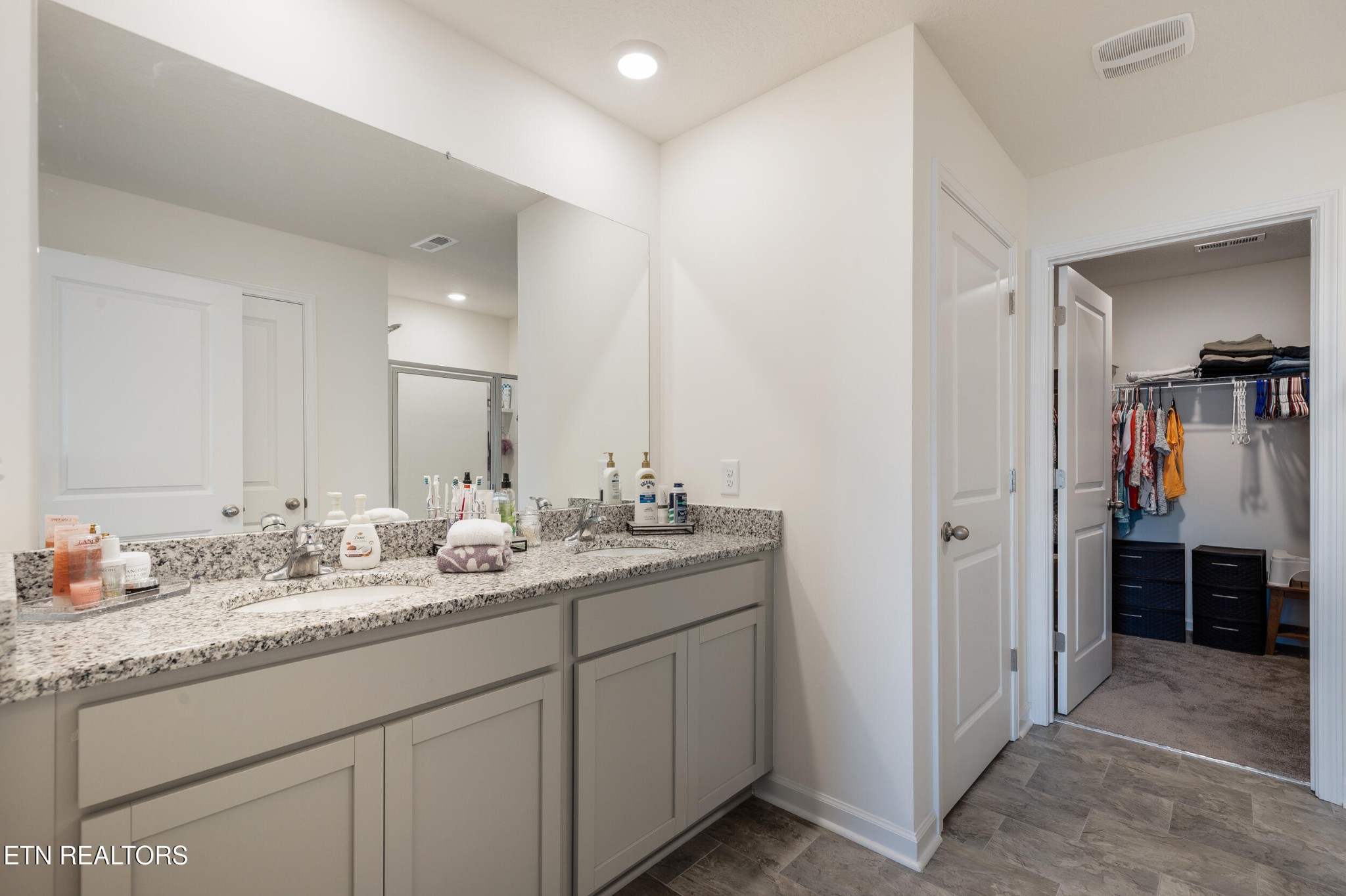 127 Smt Rdg Lane Oak Ridge, TN 37830 - Photo 24 of 31 Gallery Image 24
