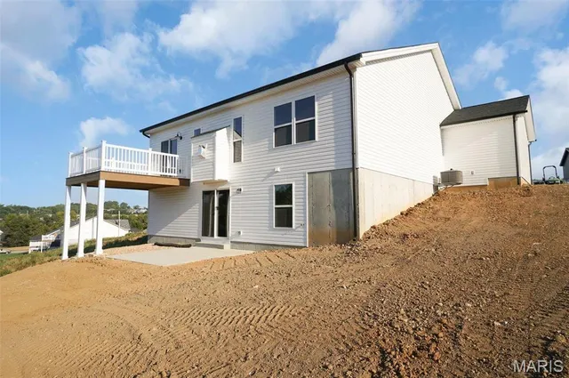 $375,000 | 3300 Back Lane, Unit 51 STB, Washington, MO 63090