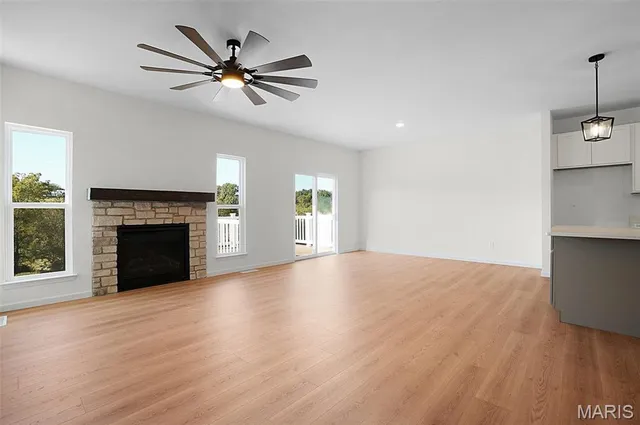 $375,000 | 3300 Back Lane, Unit 51 STB, Washington, MO 63090