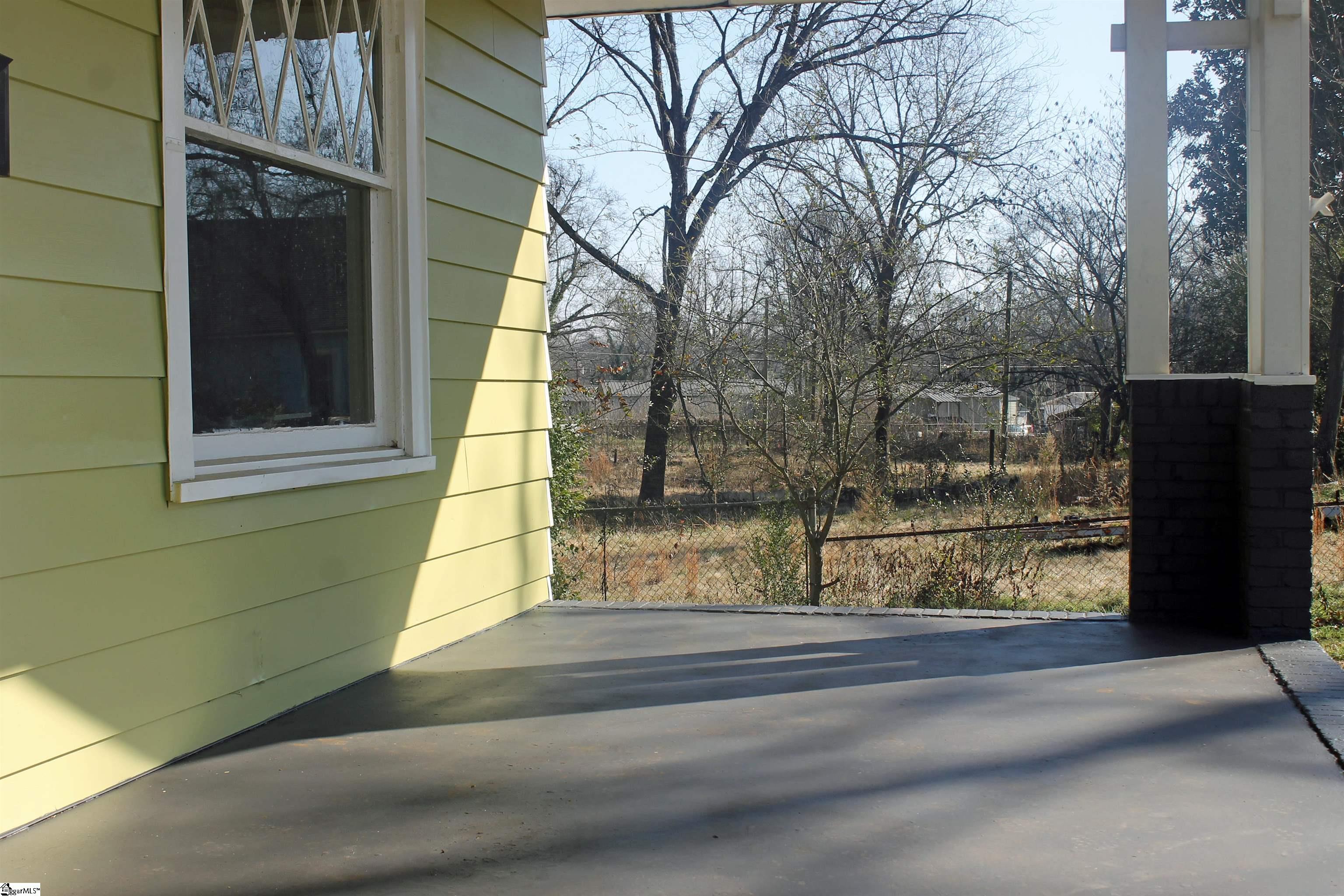 14 Elrod Street Greenville, SC 29609 - Photo 18 of 19