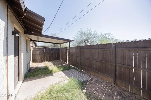 $1,375 | 1915 North 26th Place, Unit 7, Phoenix, AZ 85008