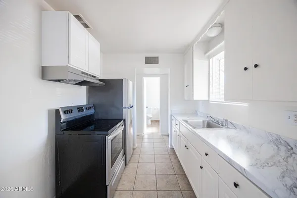 $1,375 | 1915 North 26th Place, Unit 7, Phoenix, AZ 85008