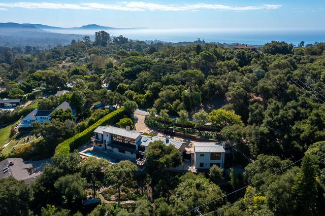a view of a garden and pathway