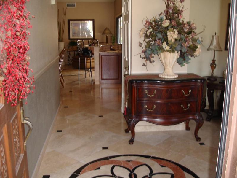 4073 West Post Road Chandler, AZ 85226 - Photo 4 of 24 foyer
