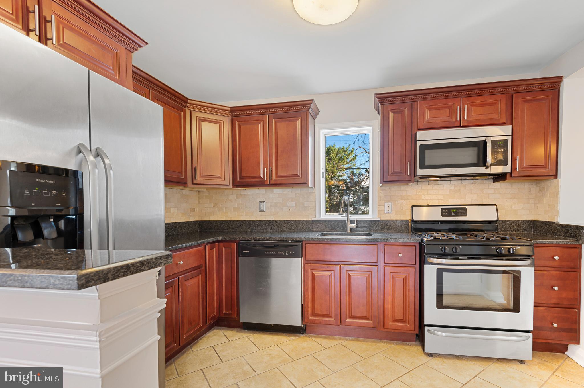 6503 Eastern Parkway Baltimore, MD 21214 - Photo 12 of 45 Kitchen with Stainless Steel Appliances