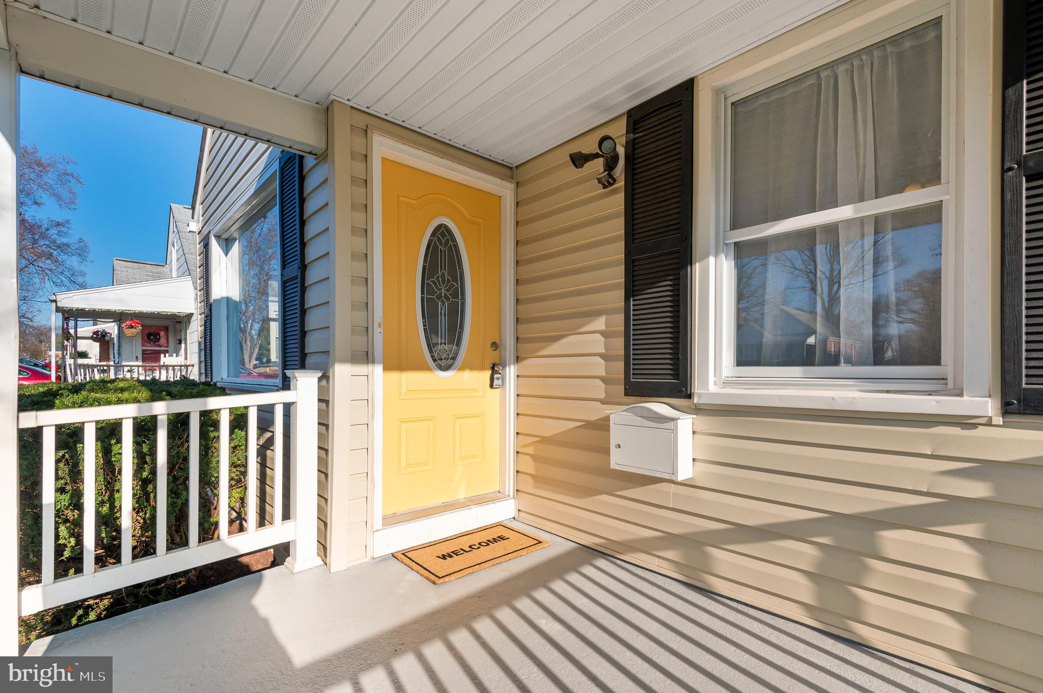 6503 Eastern Parkway Baltimore, MD 21214 - Photo 3 of 45 Large Covered Front Porch