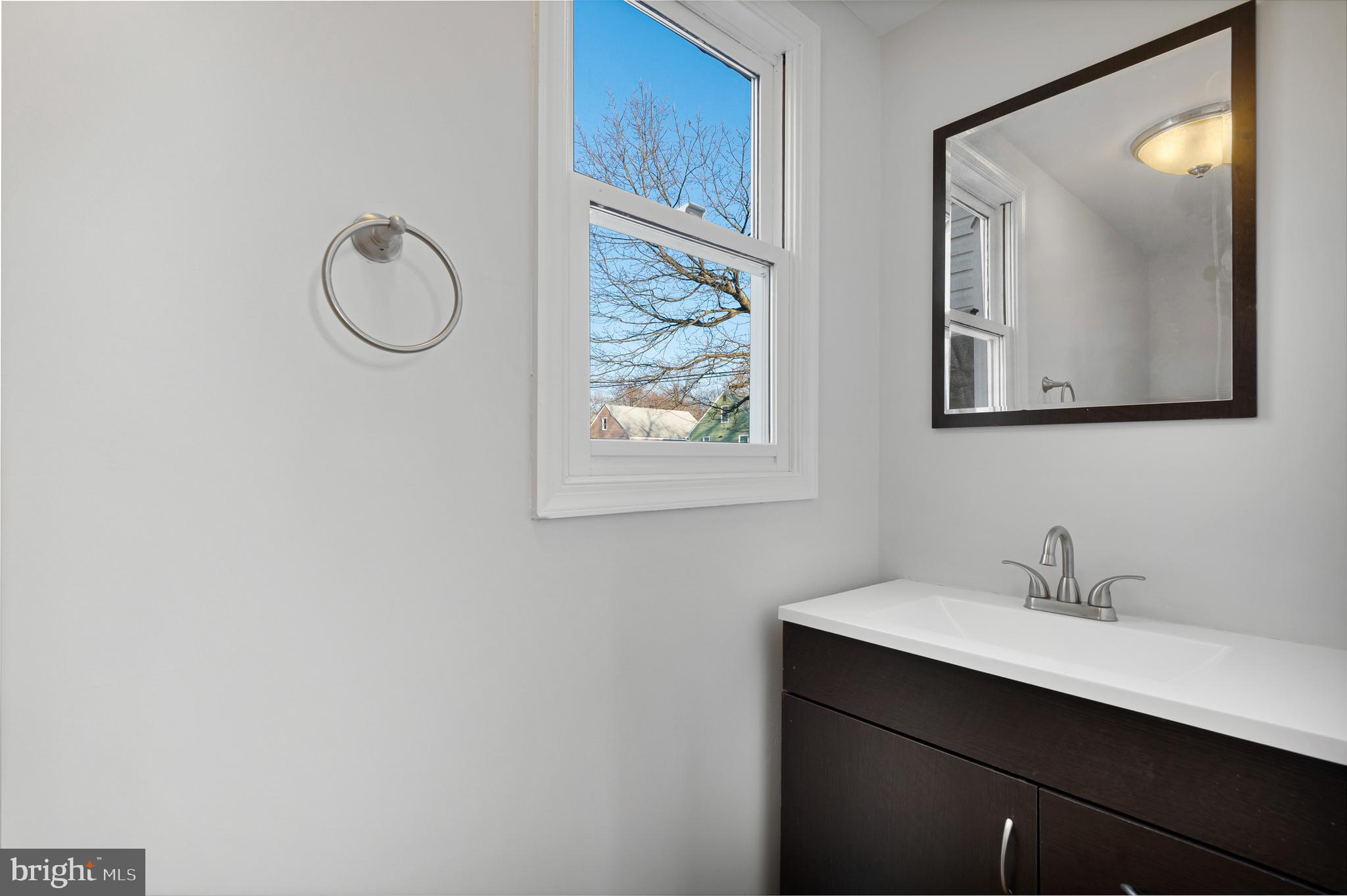 6503 Eastern Parkway Baltimore, MD 21214 - Photo 22 of 45 Main Level Half Bathroom