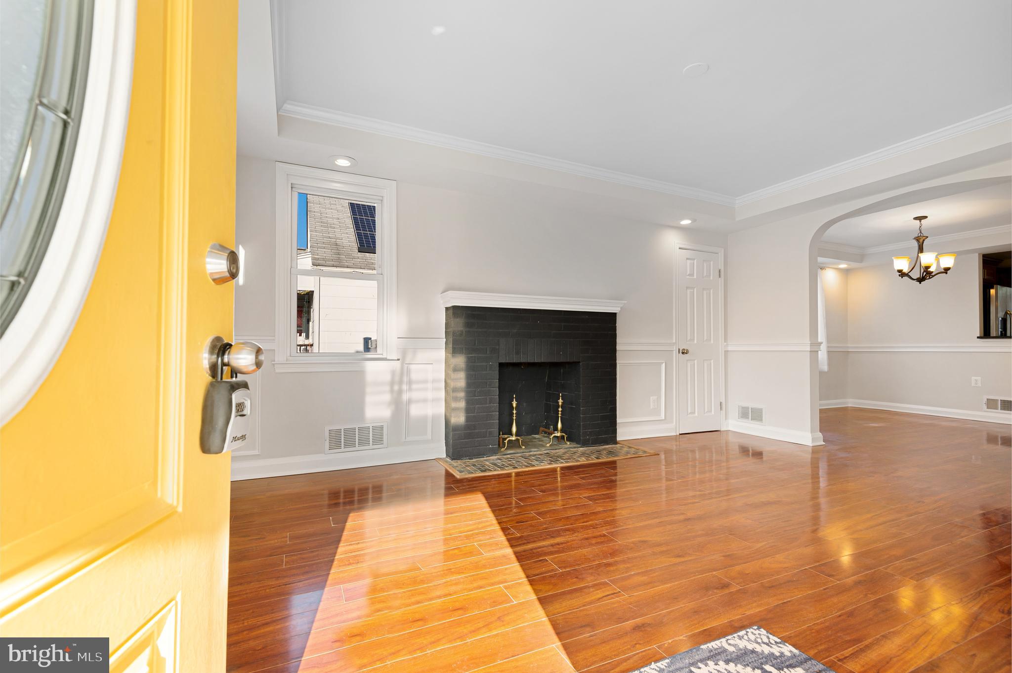 6503 Eastern Parkway Baltimore, MD 21214 - Photo 5 of 45 Welcome In!